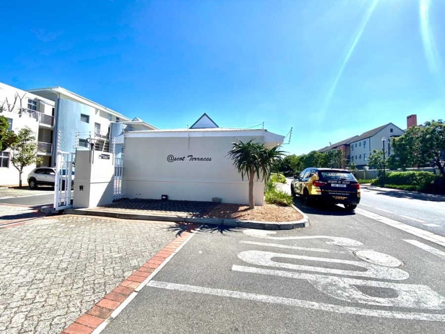 To Let 2 Bedroom Property for Rent in Royal Ascot Western Cape